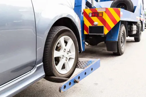 Remorquage voiture en panne à Marseille , Salernes, R.A.M