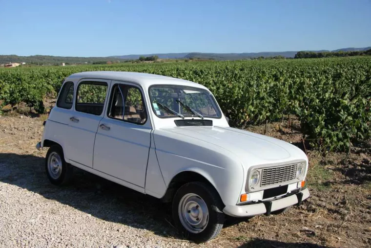 Combien coûte le dépannage d'une voiture ancienne sur les routes de campagne ?, Salernes, R.A.M